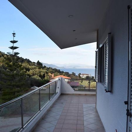 Apartamento Ολόκληρος Όροφος Αγροτική Οικία Néos Pírgos Exterior foto