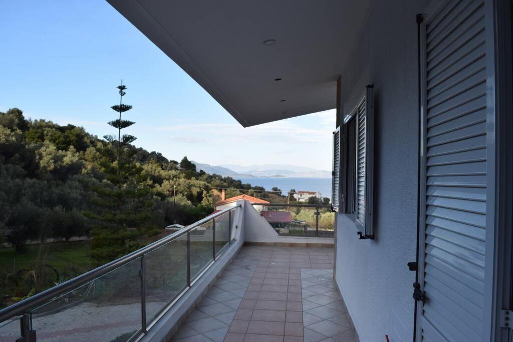Apartamento Ολόκληρος Όροφος Αγροτική Οικία Néos Pírgos Exterior foto