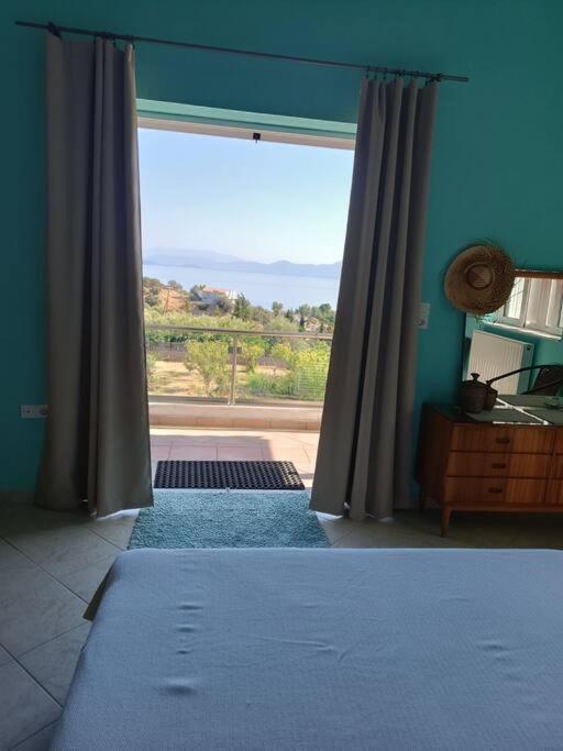 Apartamento Ολόκληρος Όροφος Αγροτική Οικία Néos Pírgos Exterior foto